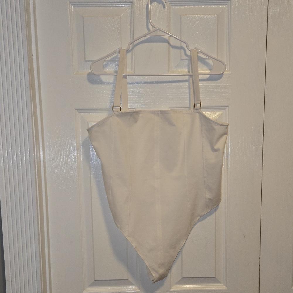 H&M Cream Strapless Bodysuit XL